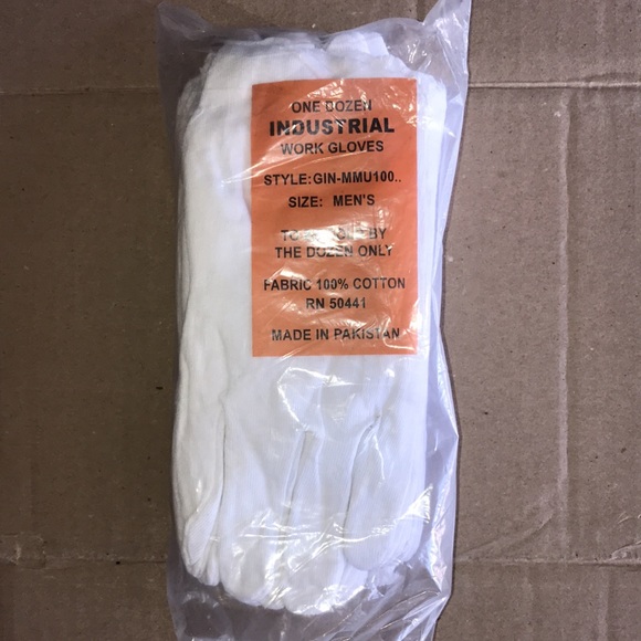 One dozen white industrial work gloves. Used them to treat your hands - Picture 2 of 3
